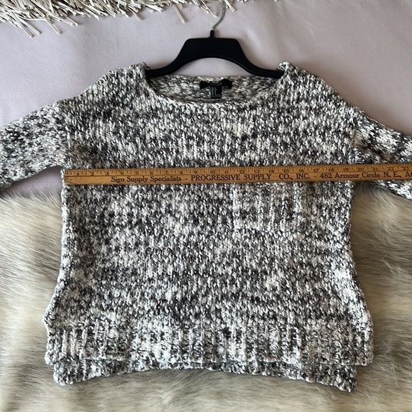 FOREVE 21 S Slouchy Knobby Cable Knit Scoop Neck Black White Marble Sweater Warm - Picture 9 of 12